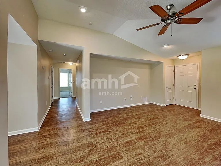 12607 Wooded Bluff Ct — Photo 6