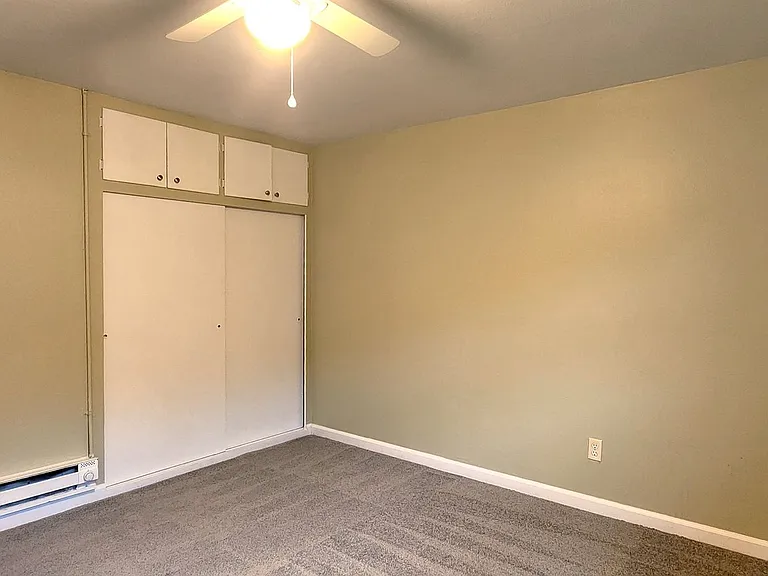 Lochburn 8814-8815 — Photo 21