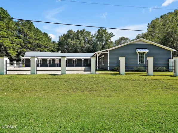 94 Railroad Street, Rocky Point, NC 28457