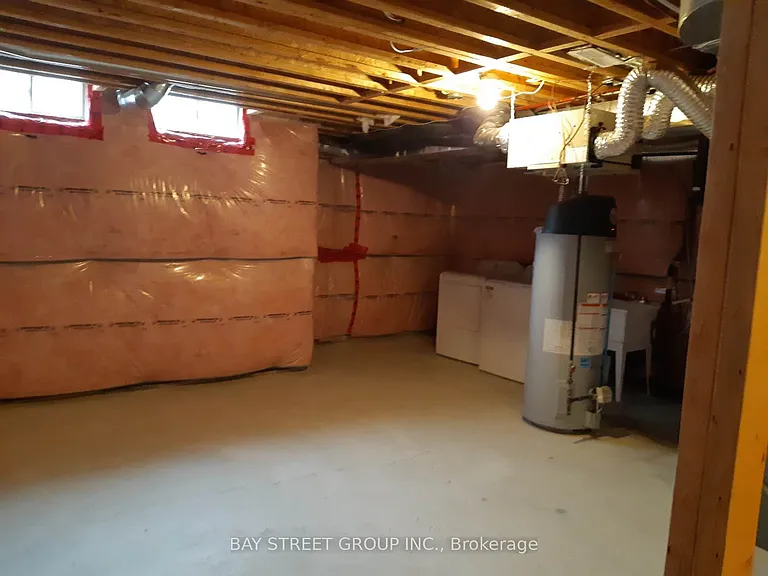 8088 Blue Ash Ln — Photo 25