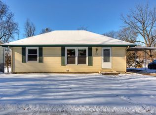 1012 E 36th Ct, Des Moines, IA 50317