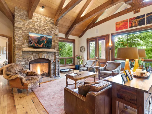 152 Country Club Dr #152, Telluride, CO 81435
