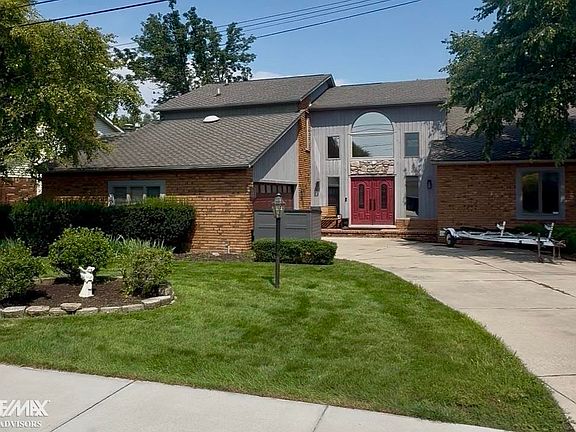 2nd image of 7354 Flamingo St