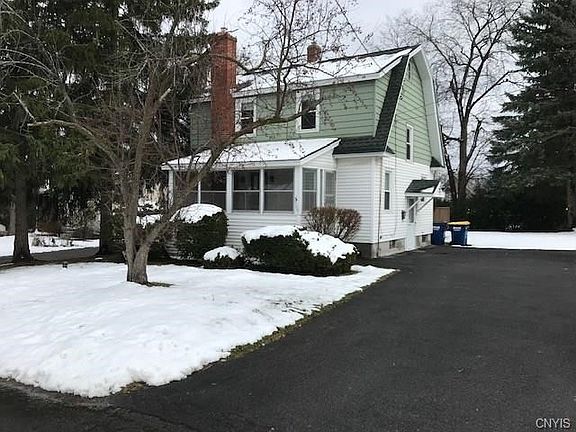 3rd image of 206 Gillespie Ave
