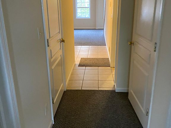 3rd image of 641 Tompkins Ave #3