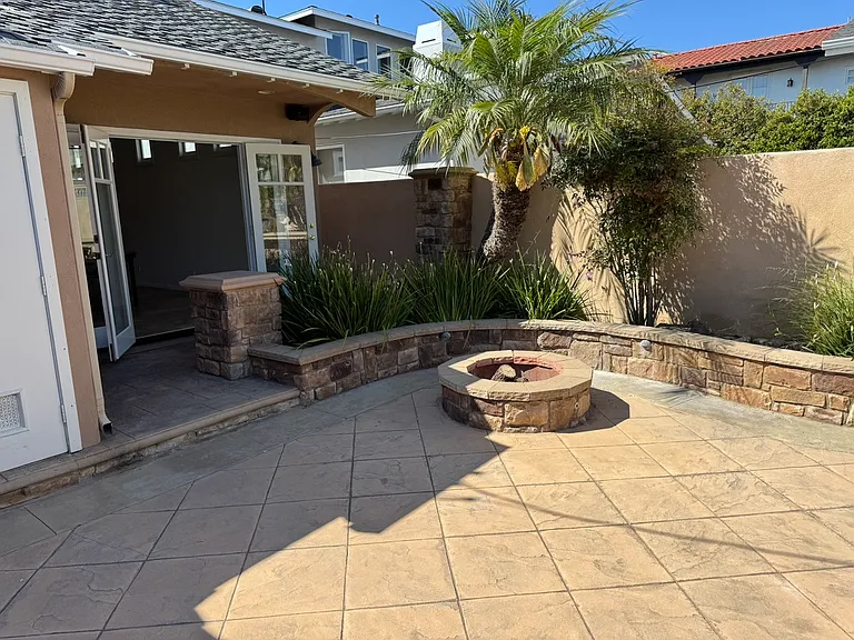 416 Aliso Ave — Photo 17