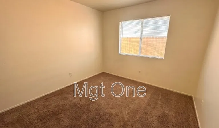 12780 Pan Am Blvd — Photo 12