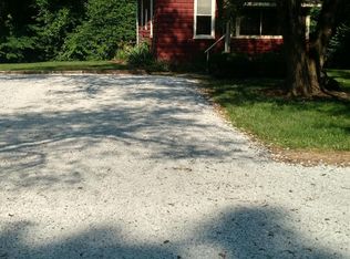 215 Saint Andrews Ave #B, Edwardsville, IL 62025