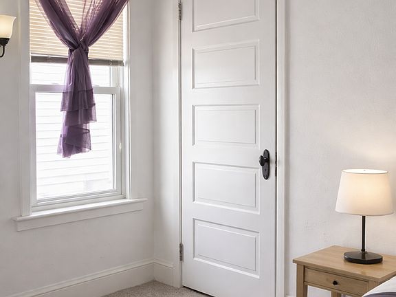 2nd image of 1516 E 118th St #1