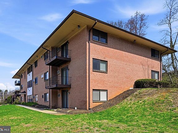 2nd image of 1016 W Baltimore Pike APT C-14