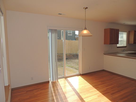 5th image of 7130 179th Street Ct E