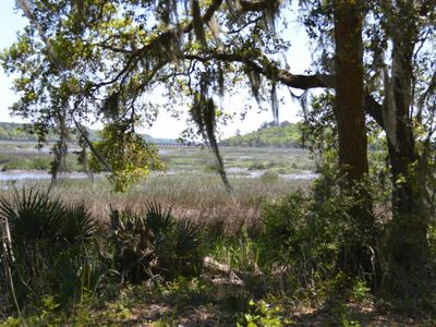 14 N Huspah Ct, Seabrook, SC, 29940