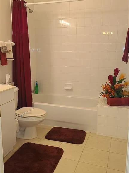 445 Robin Hood Cir #201 — Photo 7