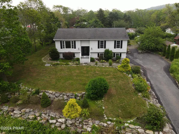 16 Ash St, Pt Jervis, NY 12771