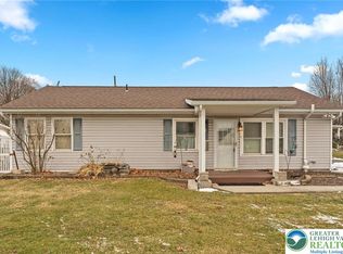 49 Seyfried Ave, Nazareth, PA 18064