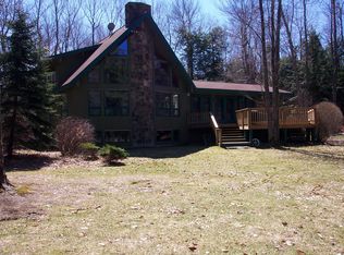 48 Beech Tree Ln, Becket, MA 01223