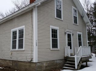 109 Water St, Farmington, ME 04938