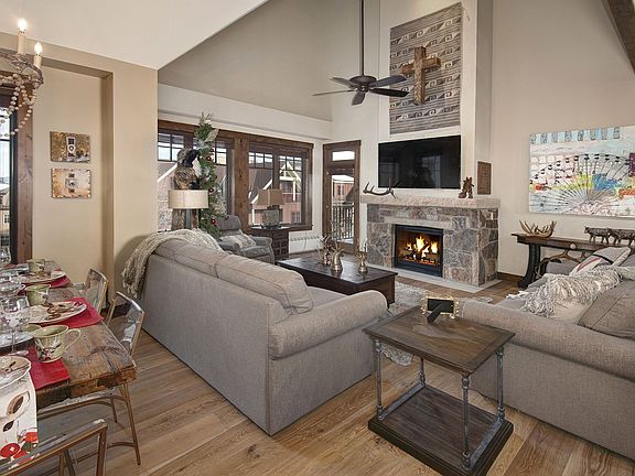 3rd image of 610 Columbine Road #6405