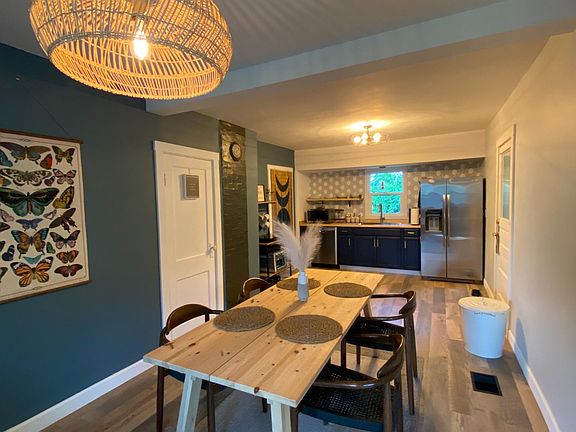 Dinning Room / Kitchen