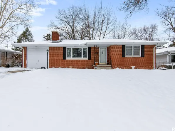 929 Westview Dr, Springfield, IL 62704