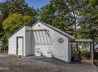 199 Coleman Rd, Decatur, TN 37322