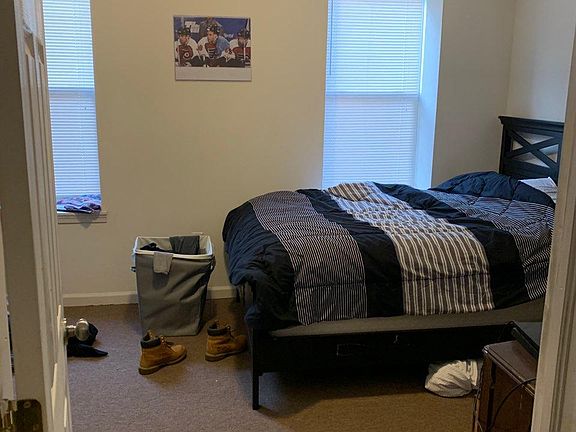 3rd image of 1827 N Bouvier St #2B