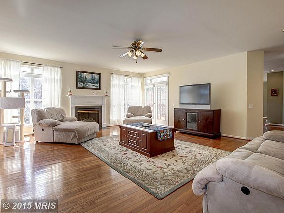 5th image of 18800 Birdwood Ct