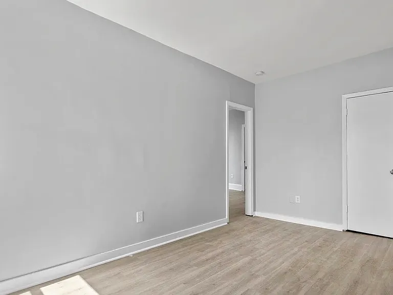 25 Whittier St #8 — Photo 3
