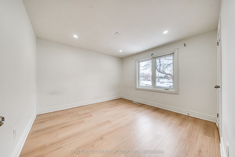 Toronto House for rent - 4 Bedrooms — photo 16