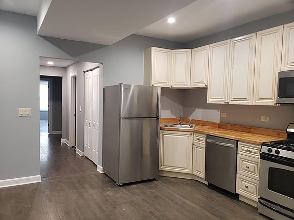 3rd image of 1255 N Central Ave #1