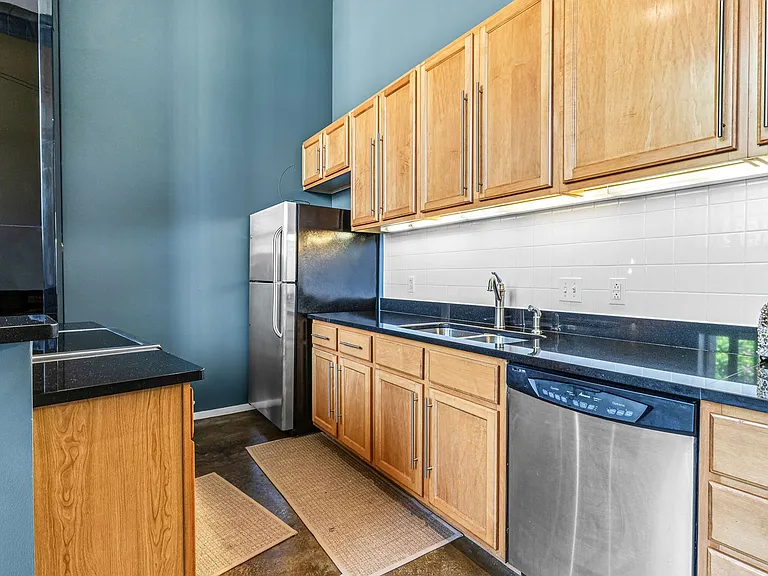 1720 Chouteau Ave #103 — Photo 11