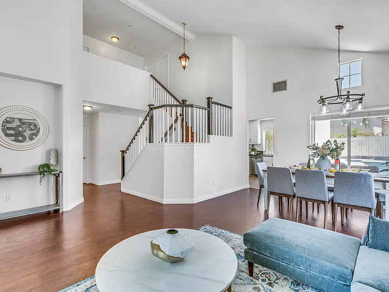 7642 Northrop Dr — Photo 29
