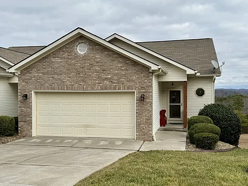507 Cimarron Cir #1 Photo 1