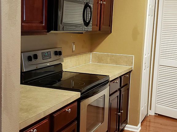 4th image of 3610 Kirkpatrick Cir Unit 6