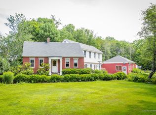 281 Narragansett Trl, Buxton, ME 04093