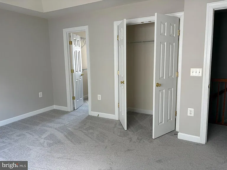 13652 Venturi Ln — Photo 7