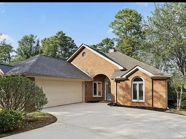 101 Wexford Pl, Greenwood, SC 29649