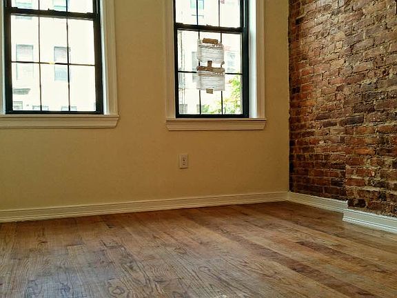 2nd image of 870 Hart St APT 1R