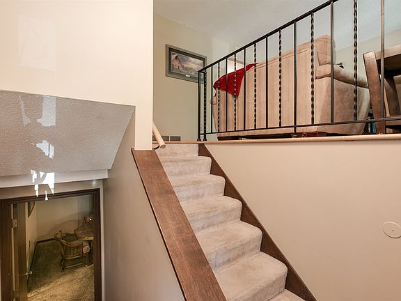 5121 148th Path W, A.V.