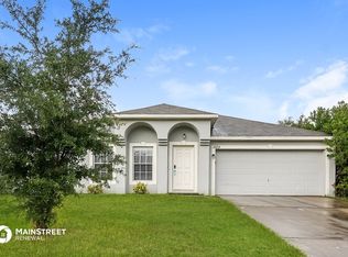 1929 Thorngate Ln, Mascotte, FL 34753