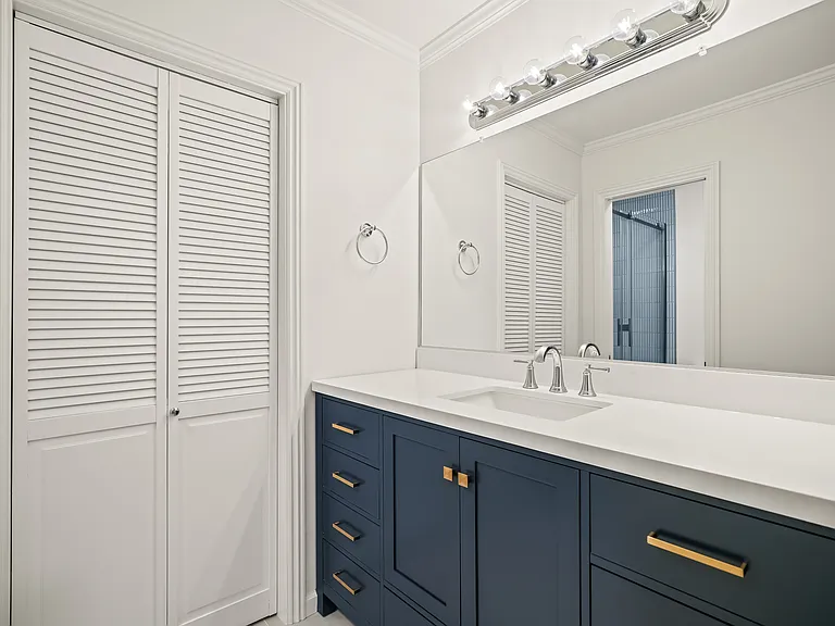 850 Park Ave #13A — Photo 12
