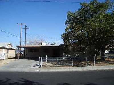1st image of 504 Estella Ave