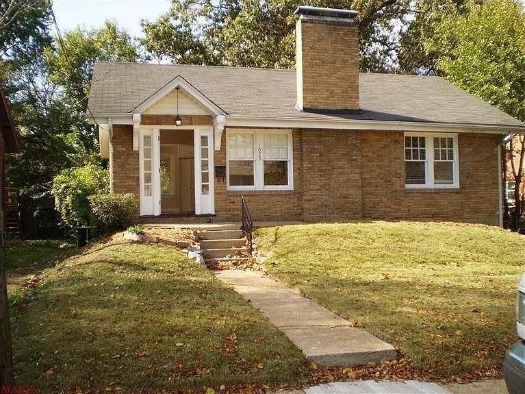 1st image of 1023 Charleville Ave