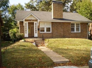 1023 Charleville Ave, Saint Louis, MO 63119