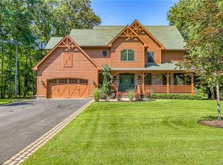 17 Bayard Ln S, Suffern, NY 10901