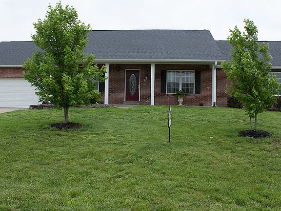 5th image of 150 Blue Willow Ln