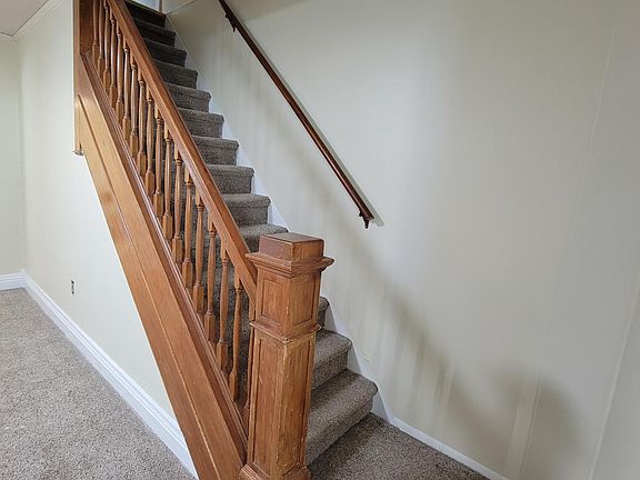 5th image of 622 Washington Ave