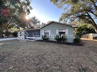 220 Mary Ellen Ave, Seffner, FL 33584