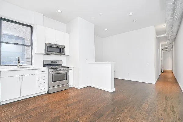 Rented by Living New York | media 15