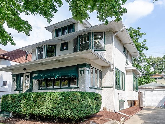 2nd image of 524 Carpenter Ave
